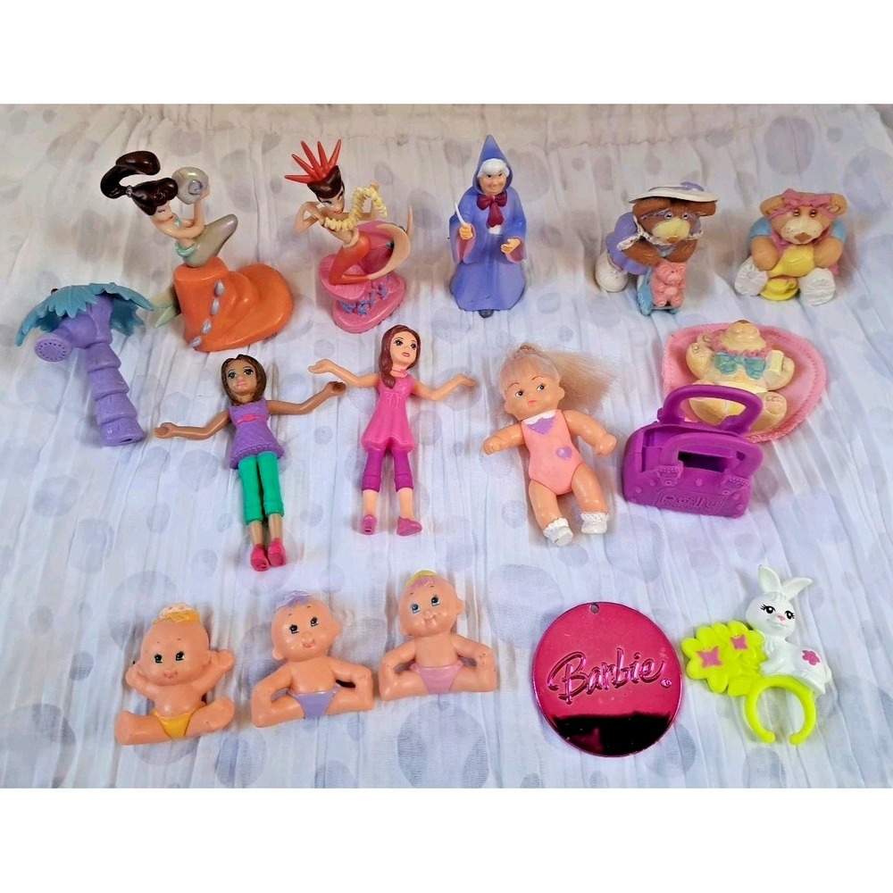 Miniature Figurines Assorted Lot Disney  Furskins Polly Pockets Plastic 16 Pc.